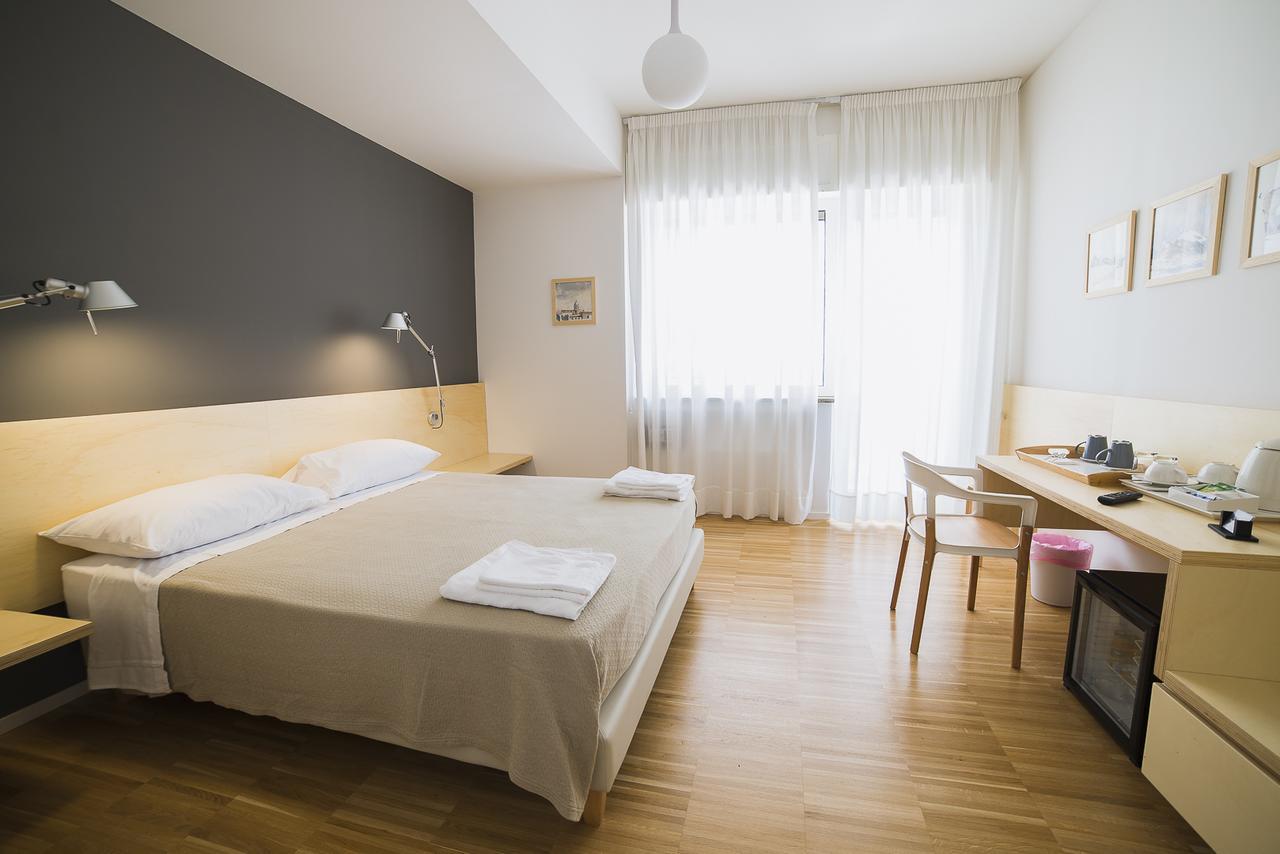 Le Stanze Di Piazza Dei Martiri Bed & Breakfast Naples Exterior photo