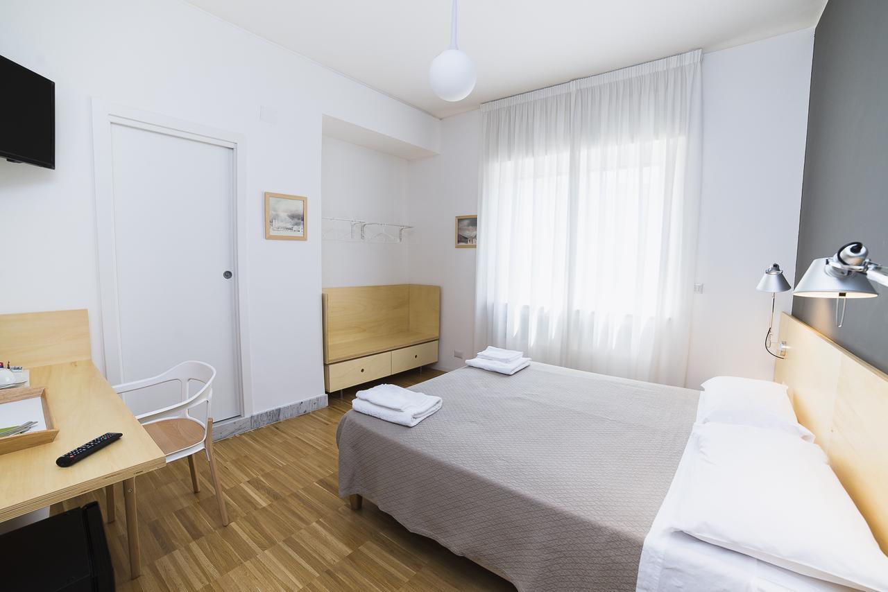 Le Stanze Di Piazza Dei Martiri Bed & Breakfast Naples Exterior photo
