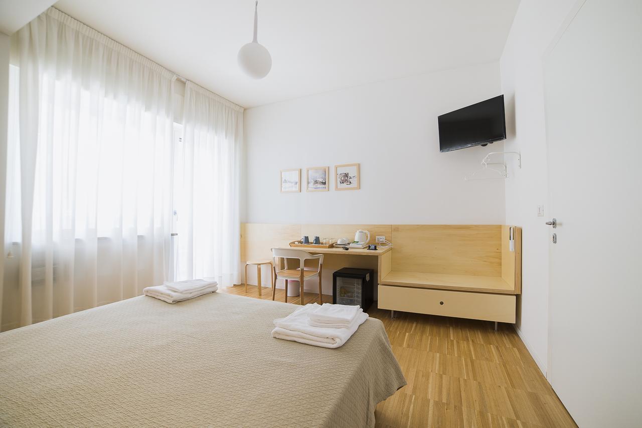 Le Stanze Di Piazza Dei Martiri Bed & Breakfast Naples Exterior photo