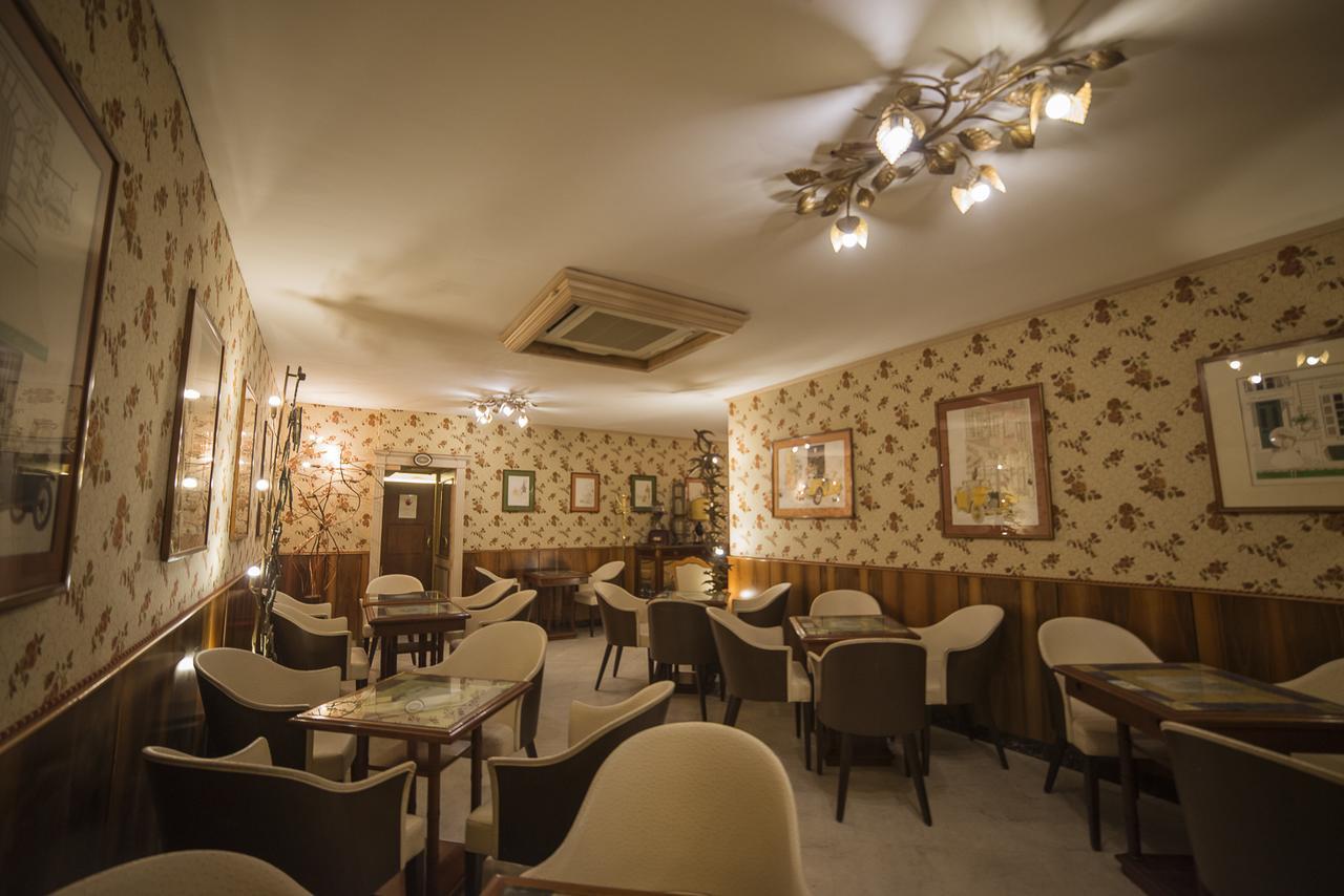 Le Stanze Di Piazza Dei Martiri Bed & Breakfast Naples Exterior photo