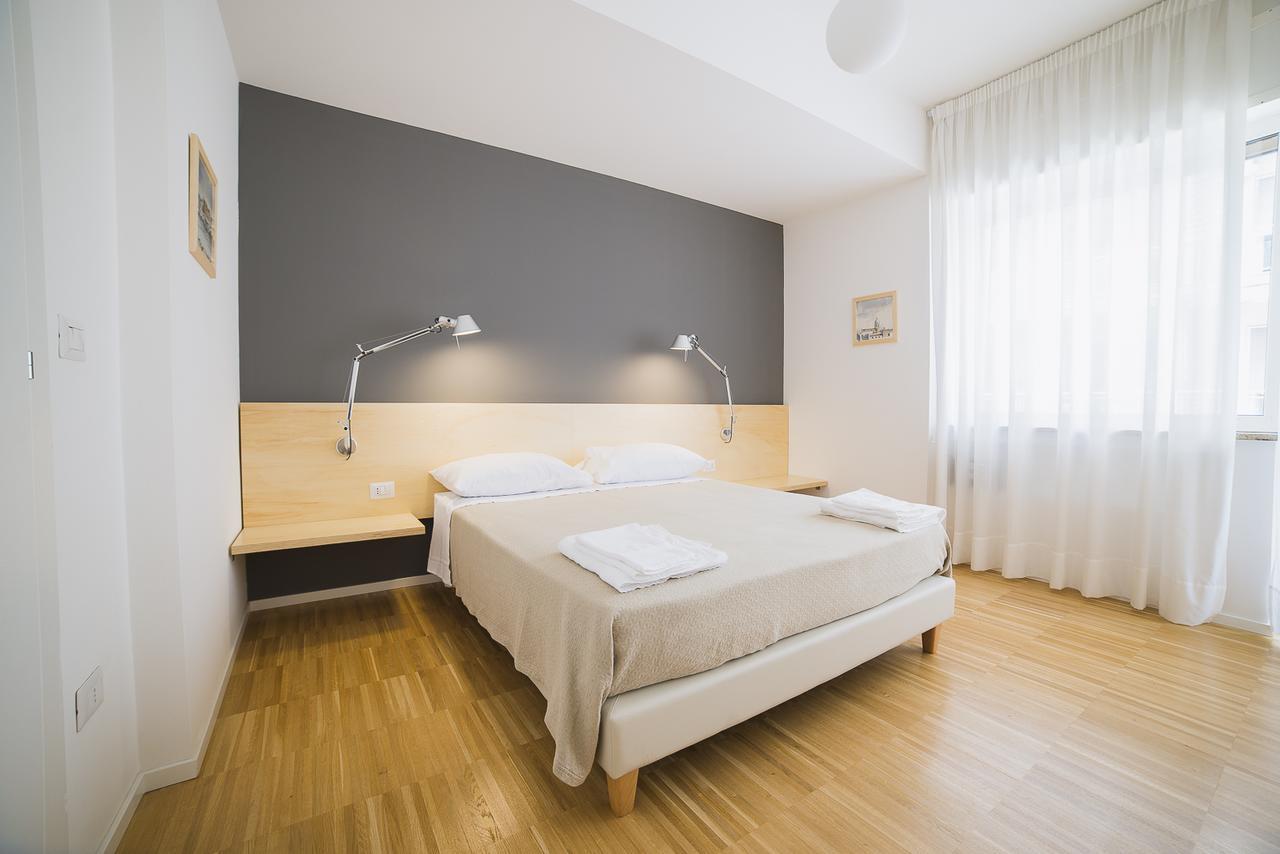 Le Stanze Di Piazza Dei Martiri Bed & Breakfast Naples Exterior photo