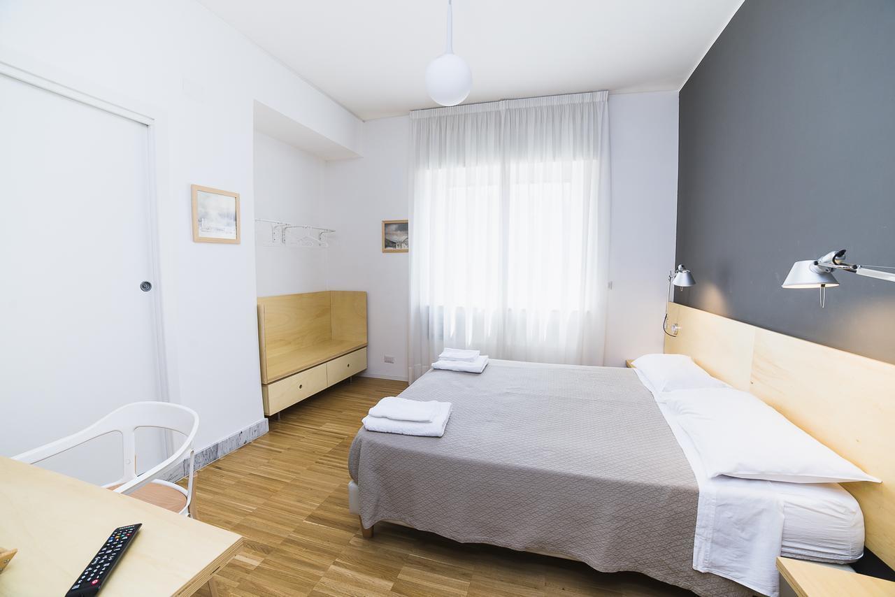 Le Stanze Di Piazza Dei Martiri Bed & Breakfast Naples Exterior photo