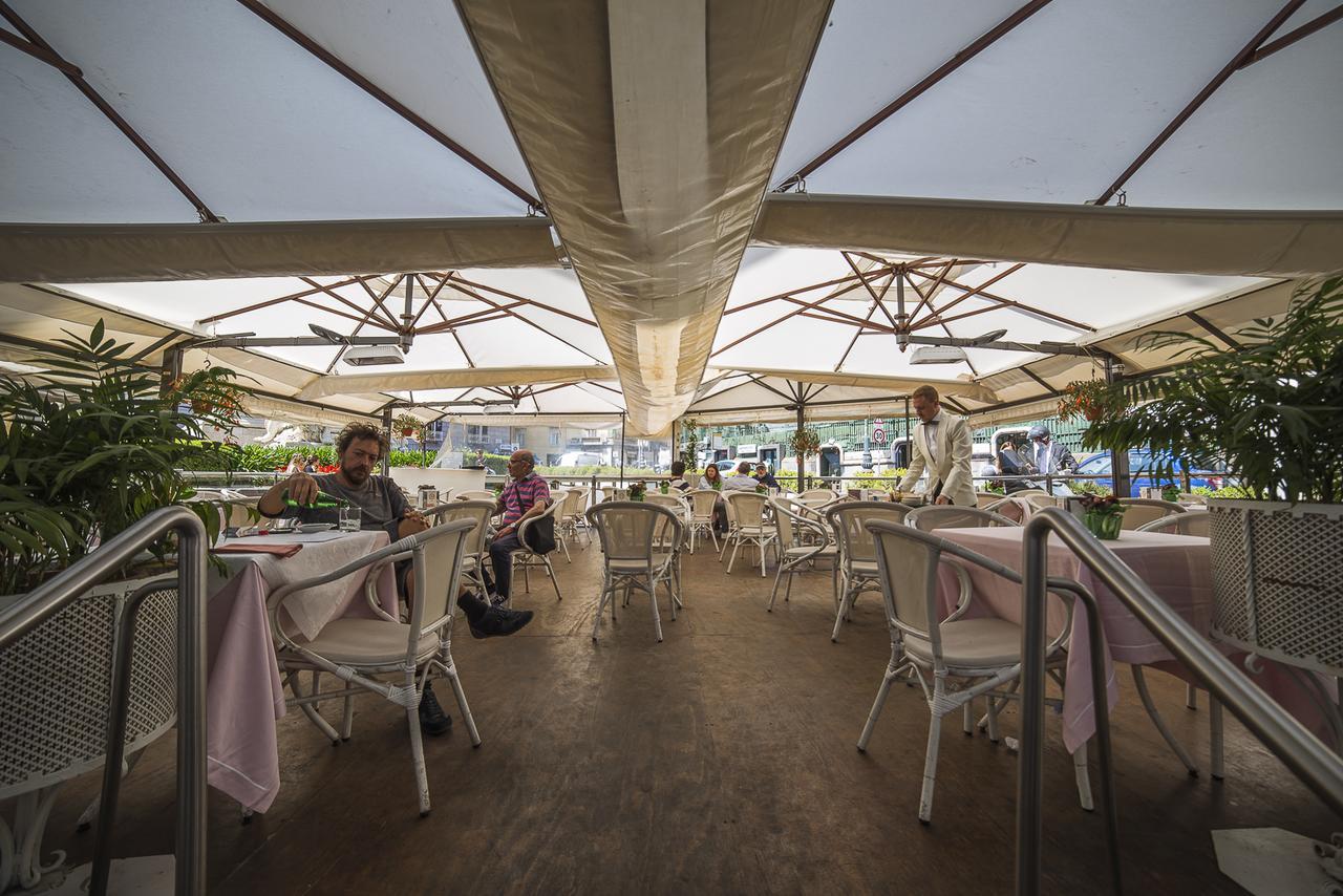 Le Stanze Di Piazza Dei Martiri Bed & Breakfast Naples Exterior photo